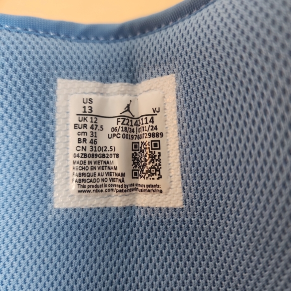 Jordan 1 Legendary Blue Mid - Picture 2 of 5